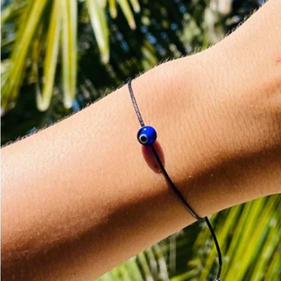 Eye-Wish Bracelet - Picture 2 of 3